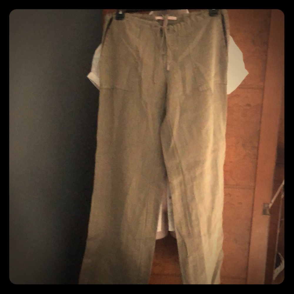 Light weight pants VS